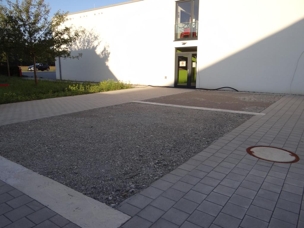 Containeranlage-Aufbau                               
