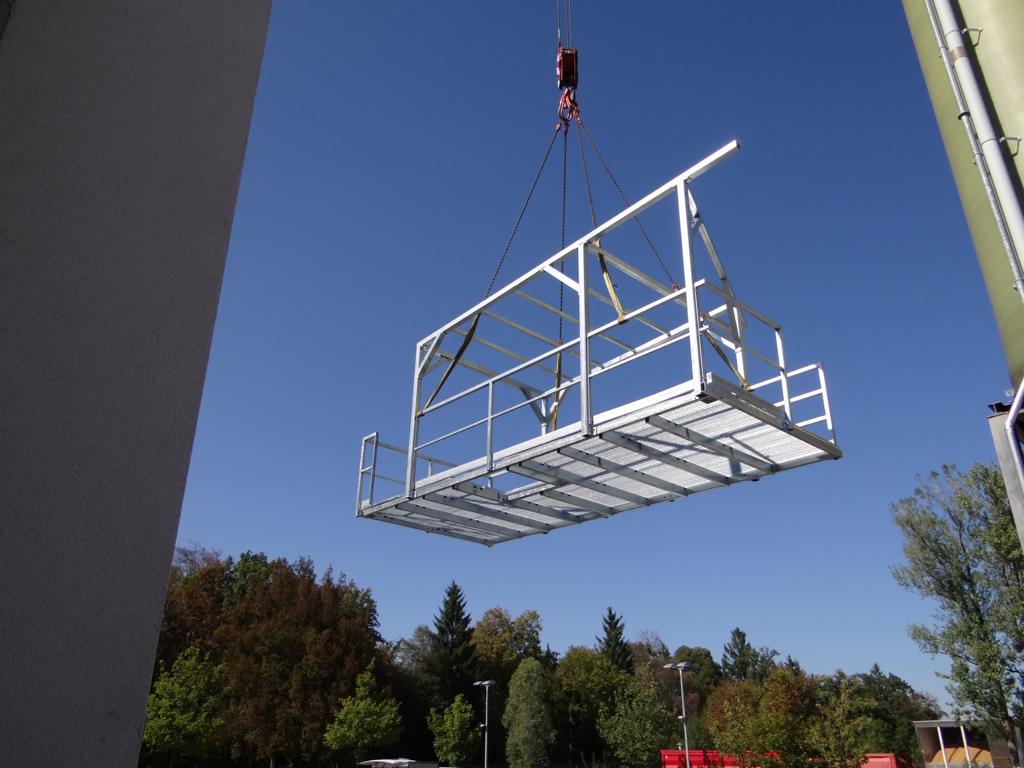 Containeranlage-Aufbau                               